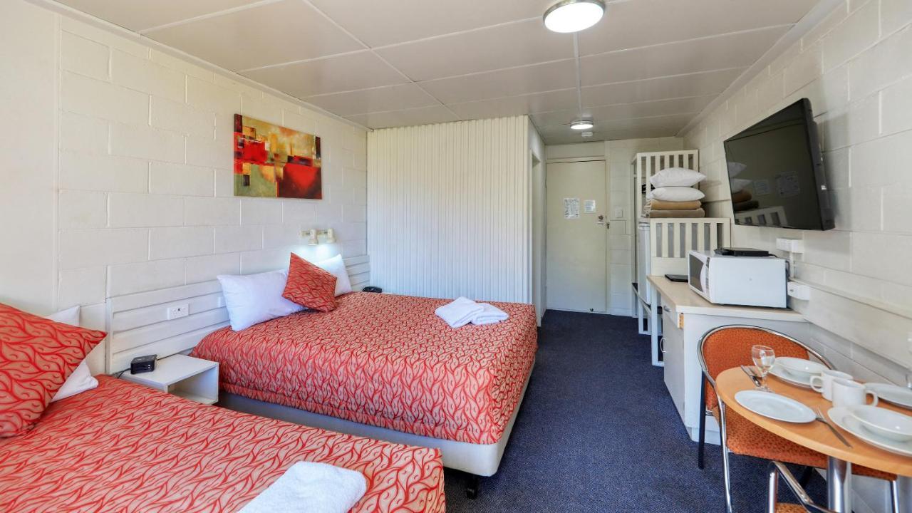 Motel Carnarvon Roma Exterior photo
